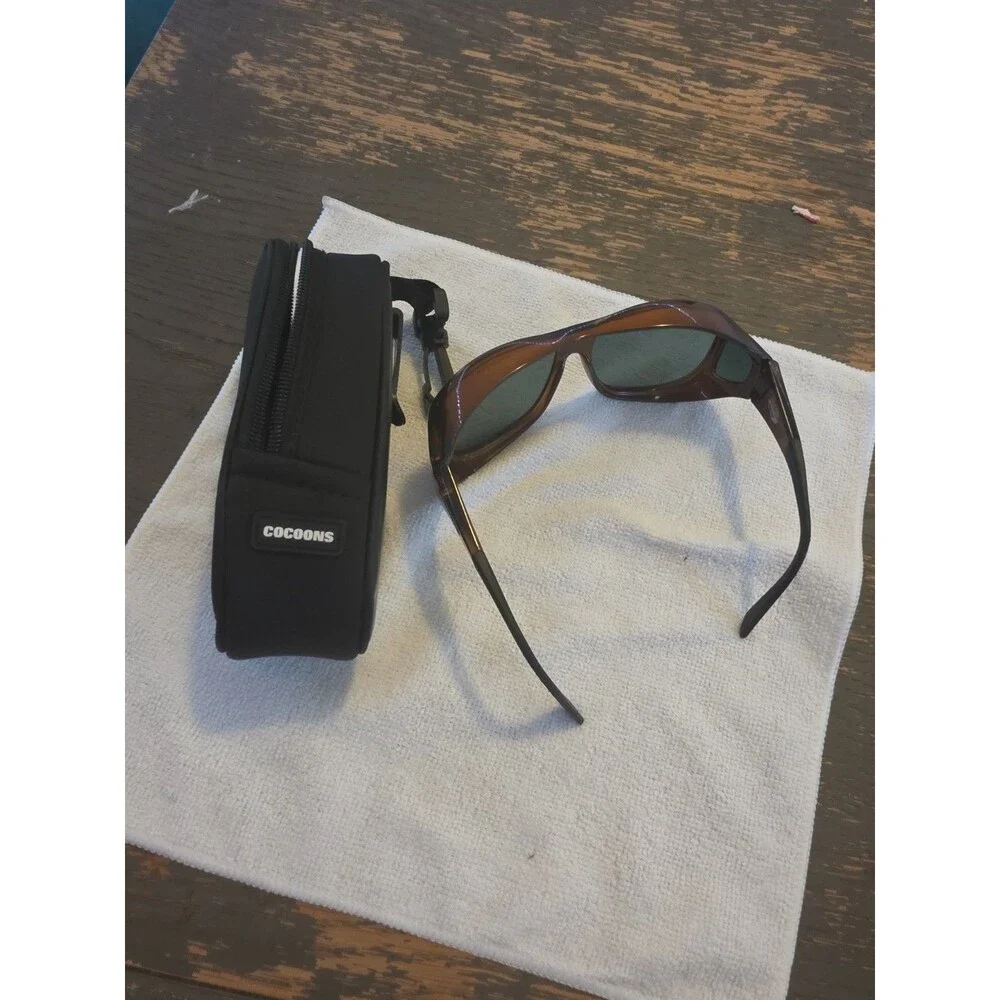 Cocoons Pilot Flex2fit Sunglasses With Carry Case Free Shipping Excellent